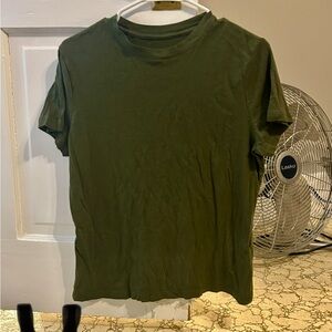 Casual Olive Green T-Shirt